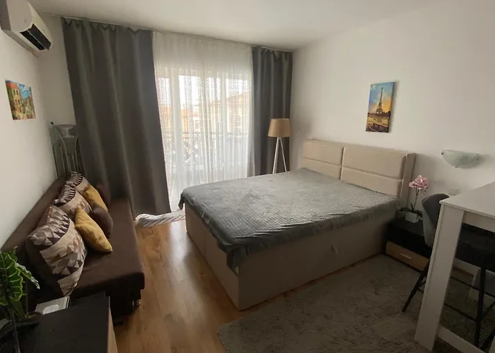 Royal Palm With Seaview Апартамент Свети Влас