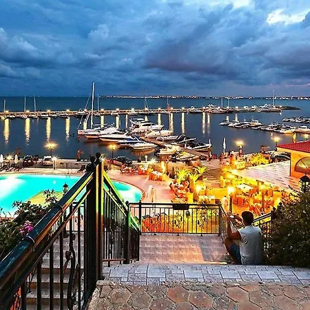 Apartament Royal Palm With Seaview