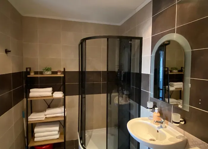 Royal Palm With Seaview Apartament